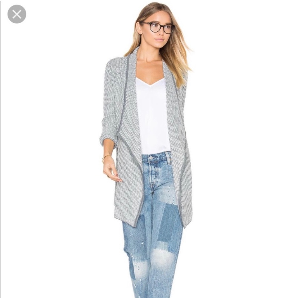 BB Dakota Sweater